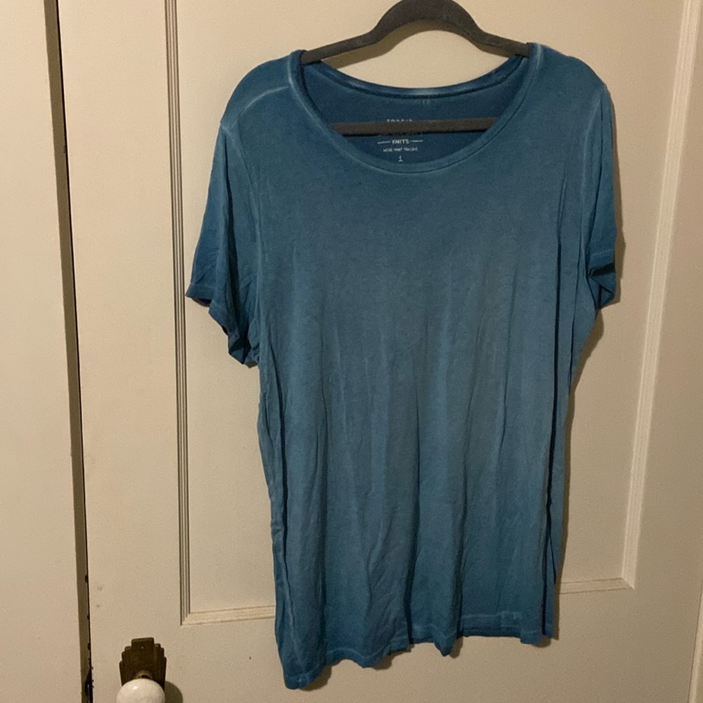 Torrid blue t shirt